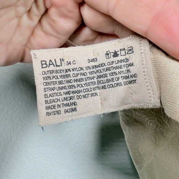 Bali Size 34C Comfort Revolution Bra Cream Padded Wire Free Adjustable Straps - Picture 9 of 9